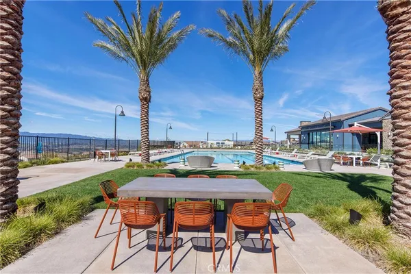 $1,395,000 | 17721 Ridgeline Court, Saugus, CA 91350