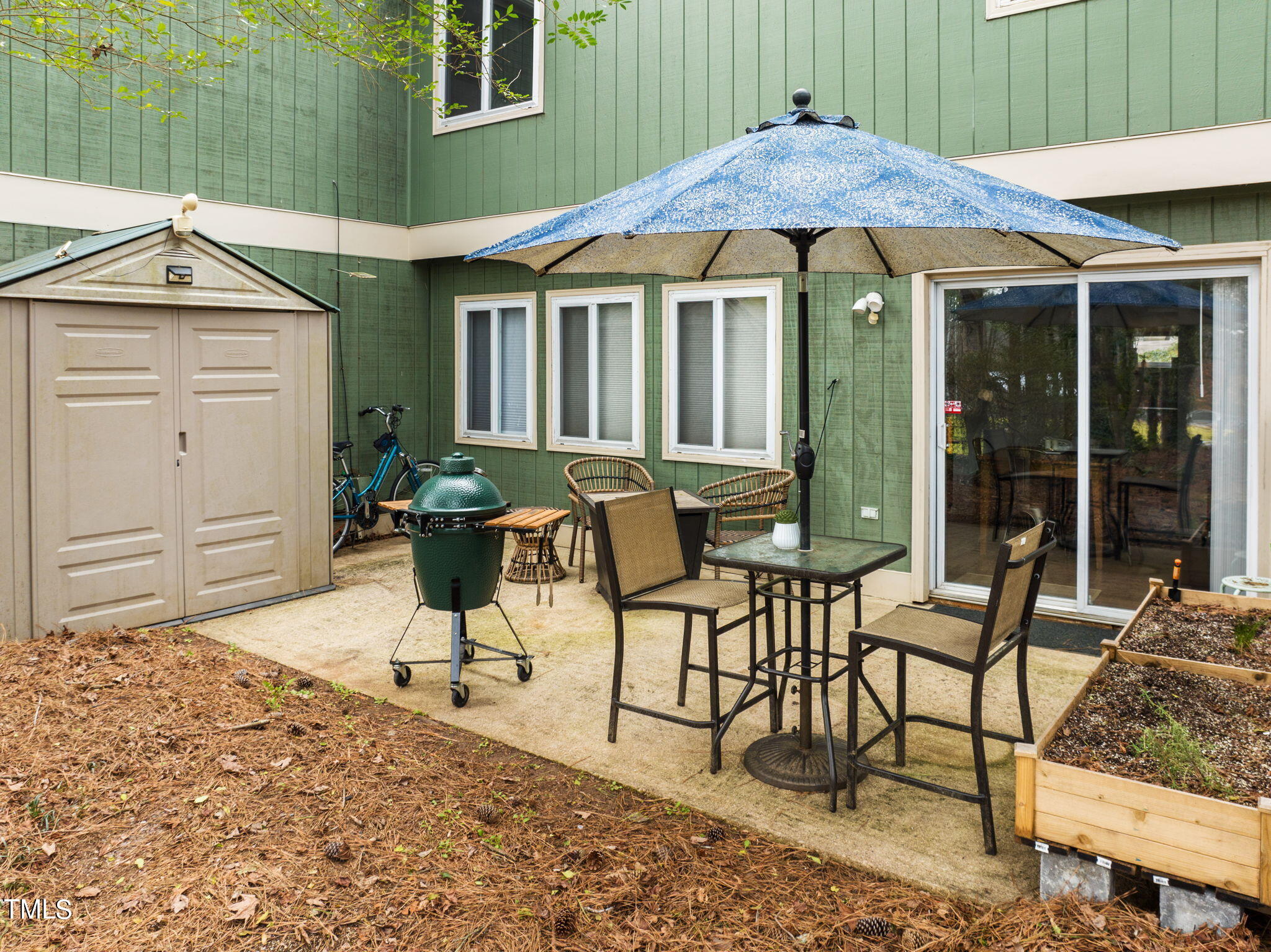 709 Godwin Court Raleigh, NC 27606 - Photo 23 of 31 31-web-or-mls-DJI_0918