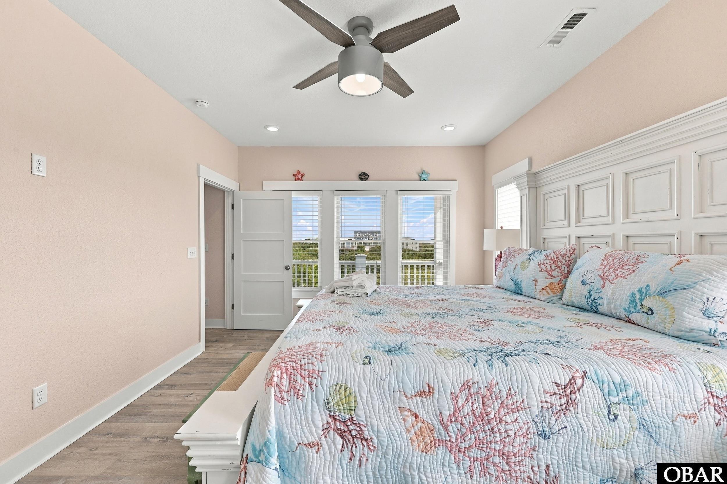 2206 Sandpiper Road Corolla, NC 27927 - Photo 4 of 22 Gallery Image 4
