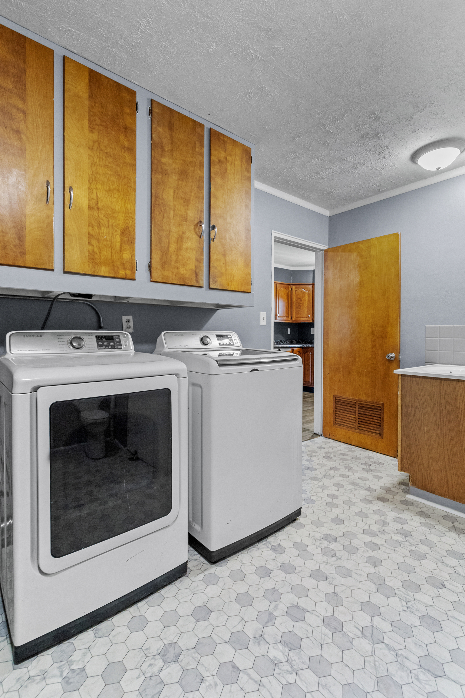 9620 County Rd East 500 South Windfall, IN 46076 - Photo 29 of 34