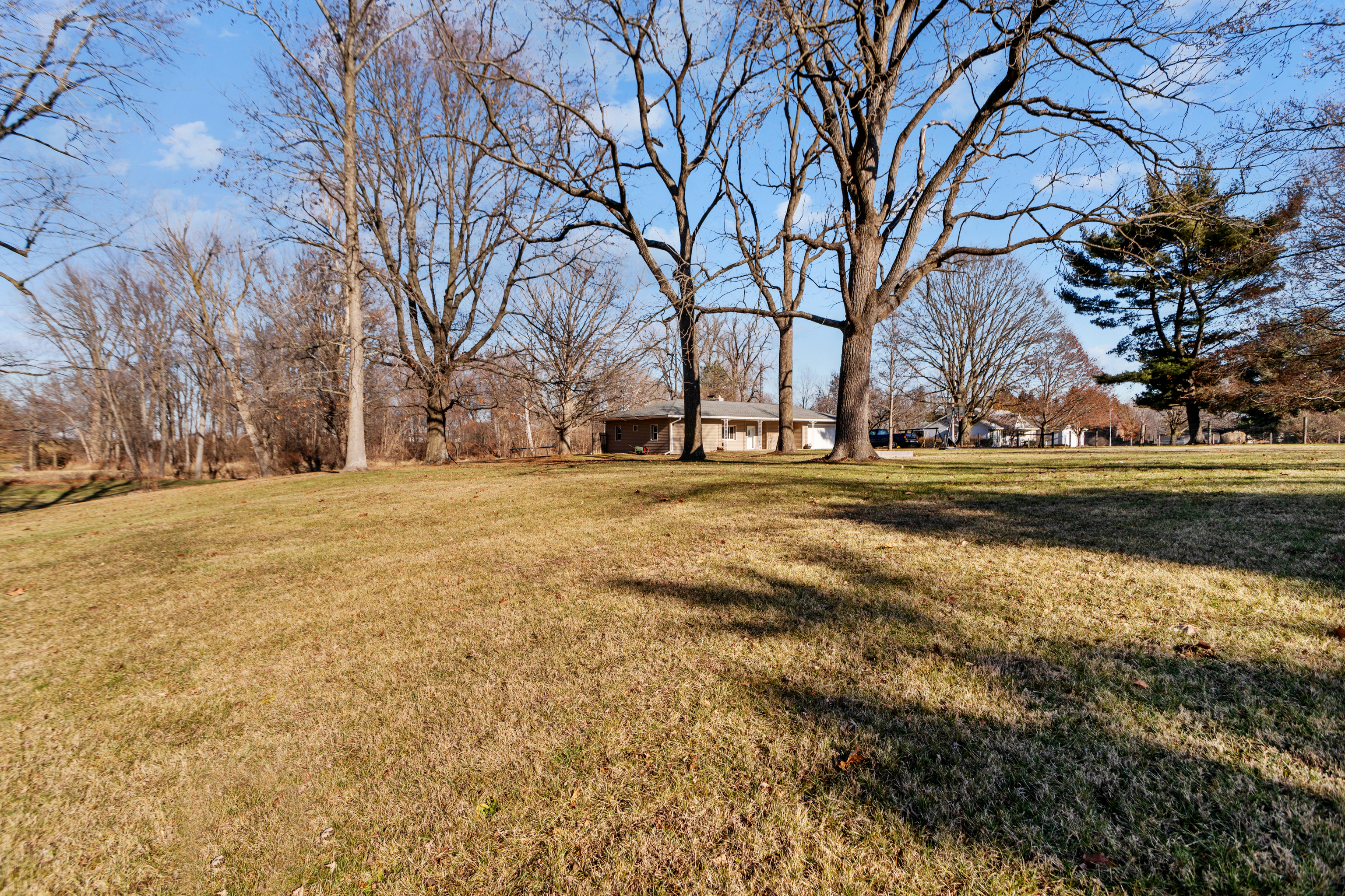 9620 County Rd East 500 South Windfall, IN 46076 - Photo 4 of 34