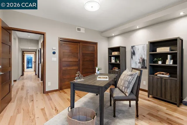 $2,400,000 | 2083-2083 Magnolia Way, Walnut Creek, CA 94595