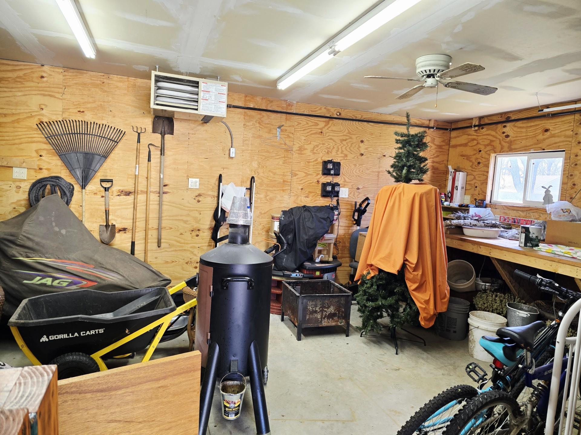 1705 3rd Avenue Southwest Austin, MN 55912 - Photo 34 of 37