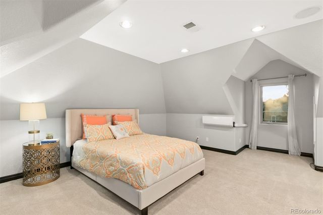 $835,000 | 915 North Monaco Parkway, Denver, CO 80220