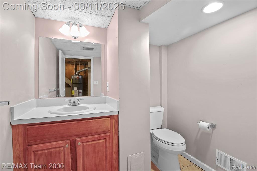 3130 Chestnut Street Dearborn, MI 48124 - Photo 25 of 30