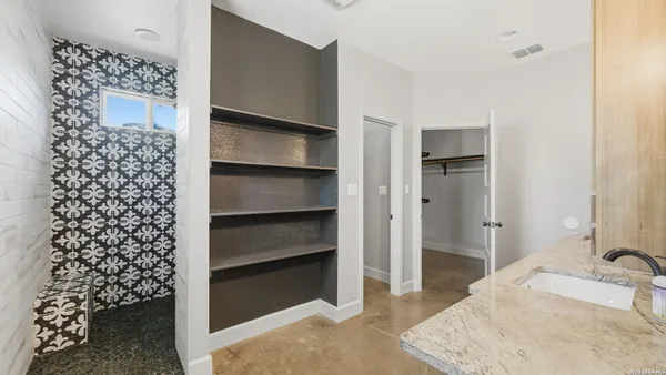 $3,000 | 319 River Park Drive, New Braunfels, TX 78130