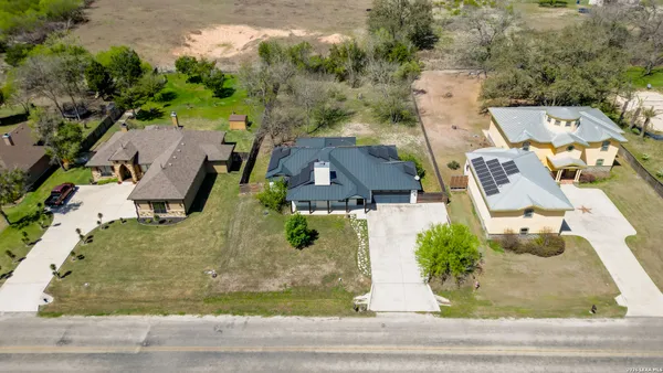 $3,000 | 319 River Park Drive, New Braunfels, TX 78130