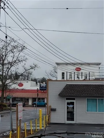 $2,700 | 26 Temple Place, East Aurora, NY 14052