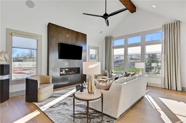 $1,461,148 | 13751 Pembroke Lane, Leawood, KS 66224