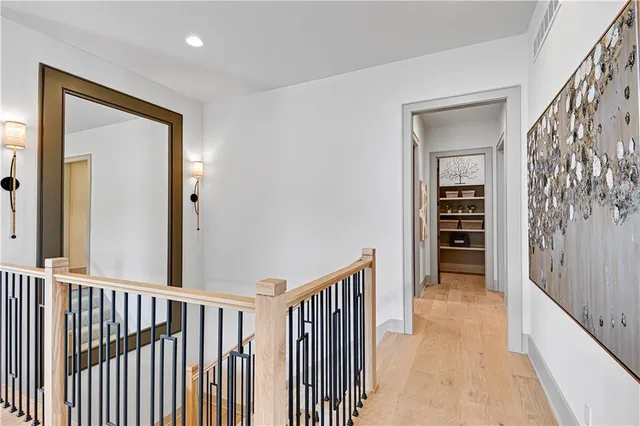 $1,461,148 | 13751 Pembroke Lane, Leawood, KS 66224