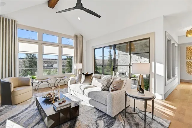 $1,461,148 | 13751 Pembroke Lane, Leawood, KS 66224