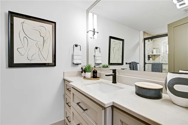 $1,461,148 | 13751 Pembroke Lane, Leawood, KS 66224