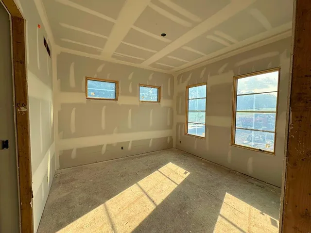 $1,461,148 | 13751 Pembroke Lane, Leawood, KS 66224