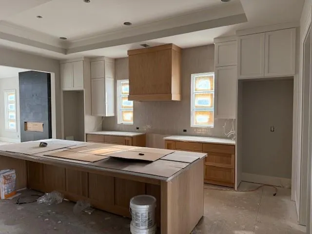 $1,461,148 | 13751 Pembroke Lane, Leawood, KS 66224