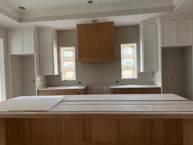 $1,461,148 | 13751 Pembroke Lane, Leawood, KS 66224