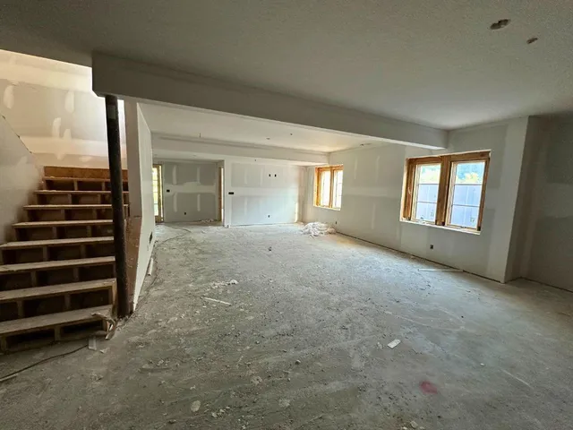 $1,461,148 | 13751 Pembroke Lane, Leawood, KS 66224