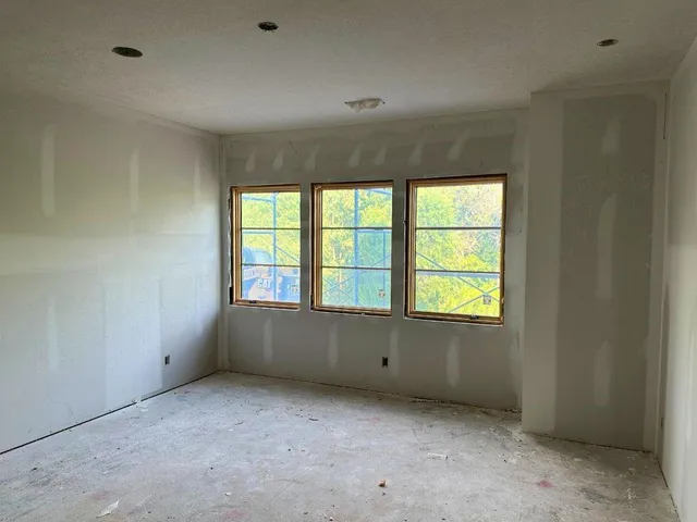 $1,461,148 | 13751 Pembroke Lane, Leawood, KS 66224