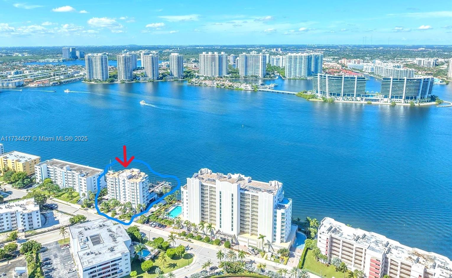 18000 North Bay Road, Unit 602 Sunny Isles Beach, FL 33160 - Photo 39 of 40