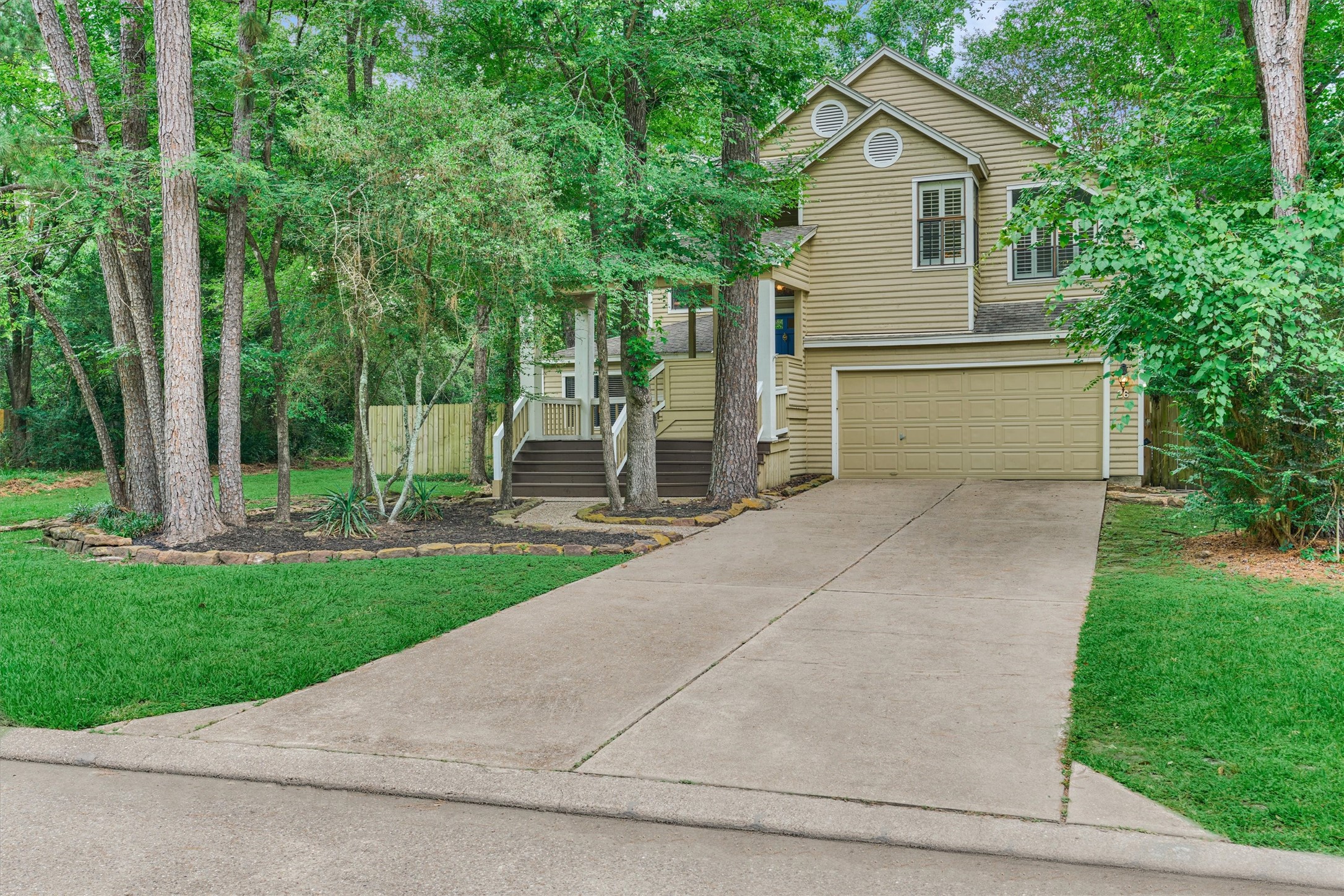26 Twisted Birch Pl Court Spring, TX 77381 - Photo 3 of 47