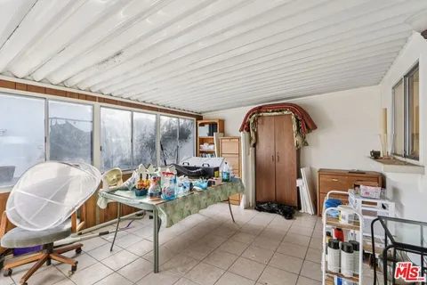 $360,000 | 160 West Fiesta, Port Hueneme, CA 93041