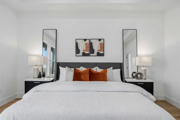 $1,169,900 | 2010-2014 Yates Street, Houston, TX 77020