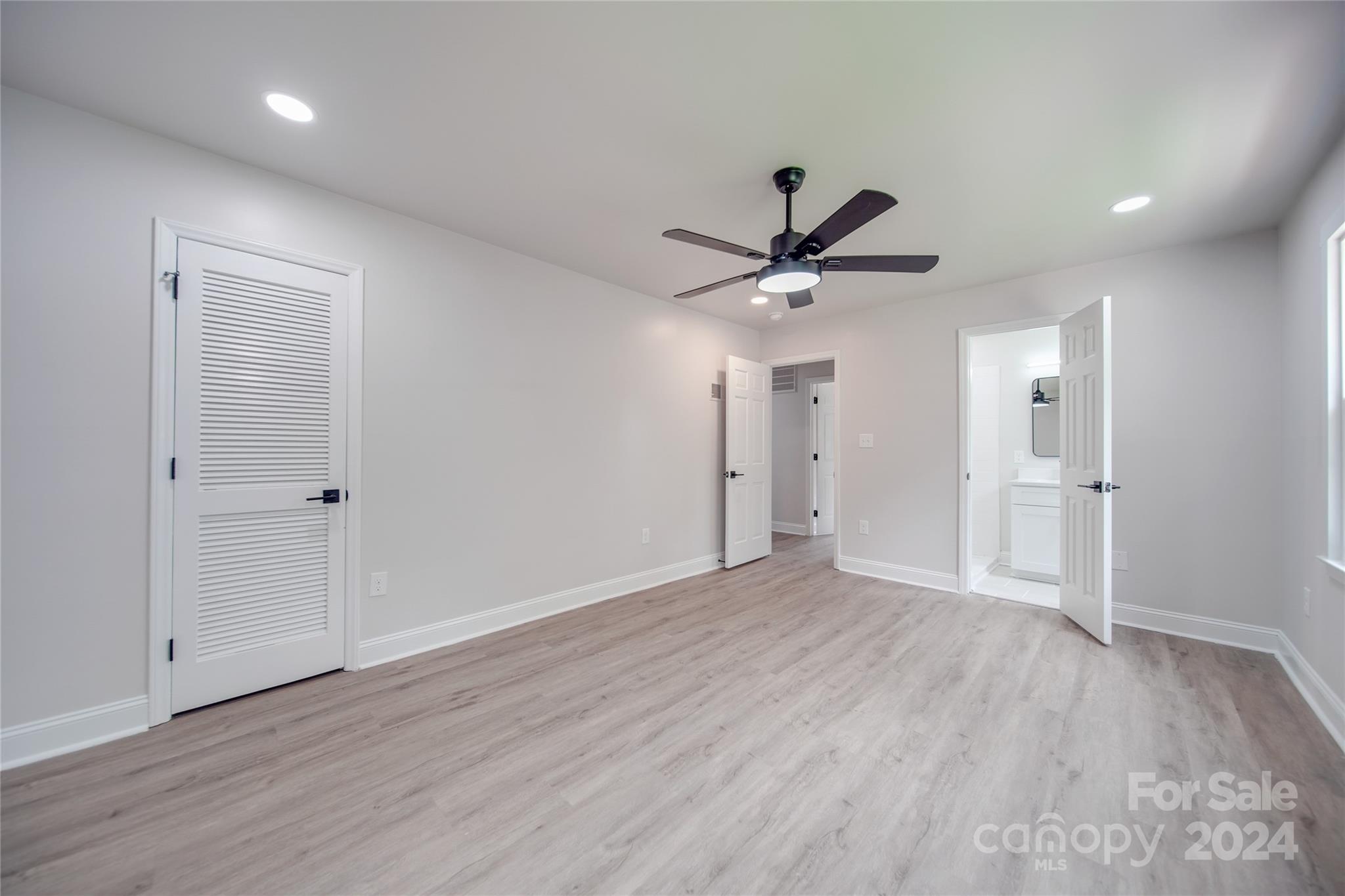2947 Heathgate Road Charlotte, NC 28226 - Photo 23 of 41 Gallery Image 23