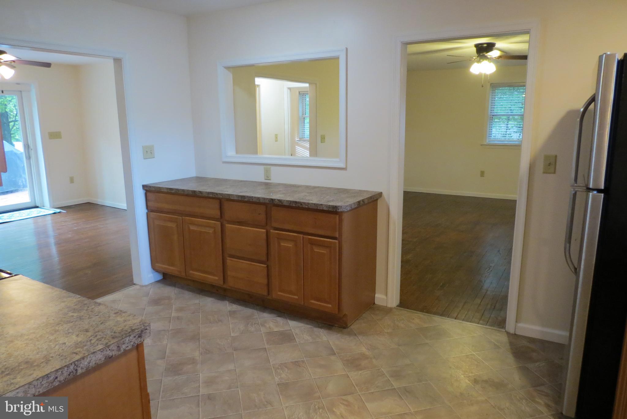 4822 Ridge Road Mount Airy, MD 21771 - Photo 14 of 38 Kitchen with pass thru to living room
