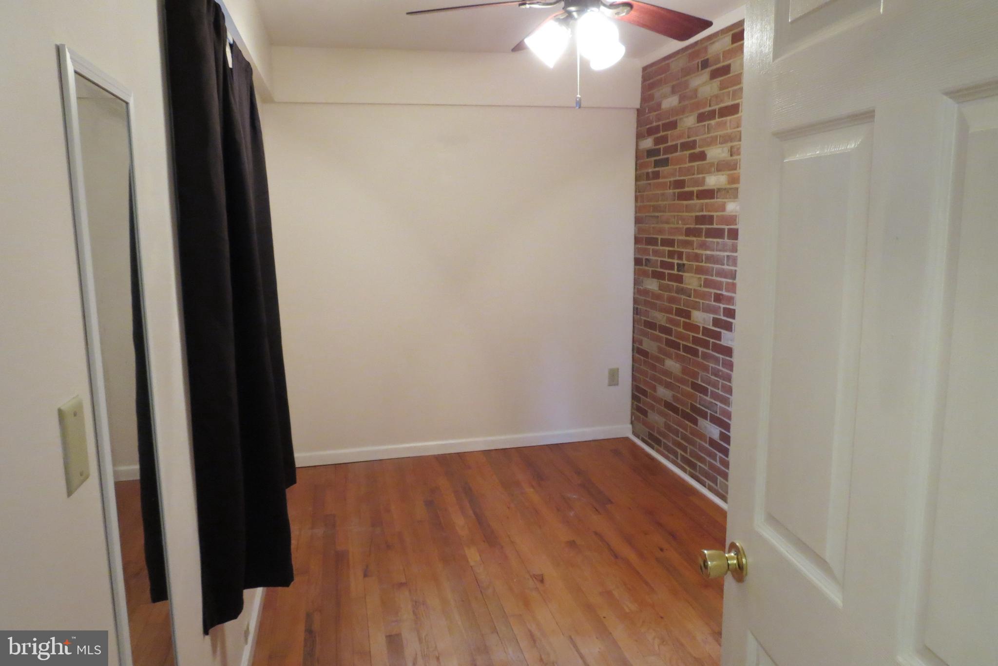 4822 Ridge Road Mount Airy, MD 21771 - Photo 15 of 38 Smaller front bedroom #3 or den with window