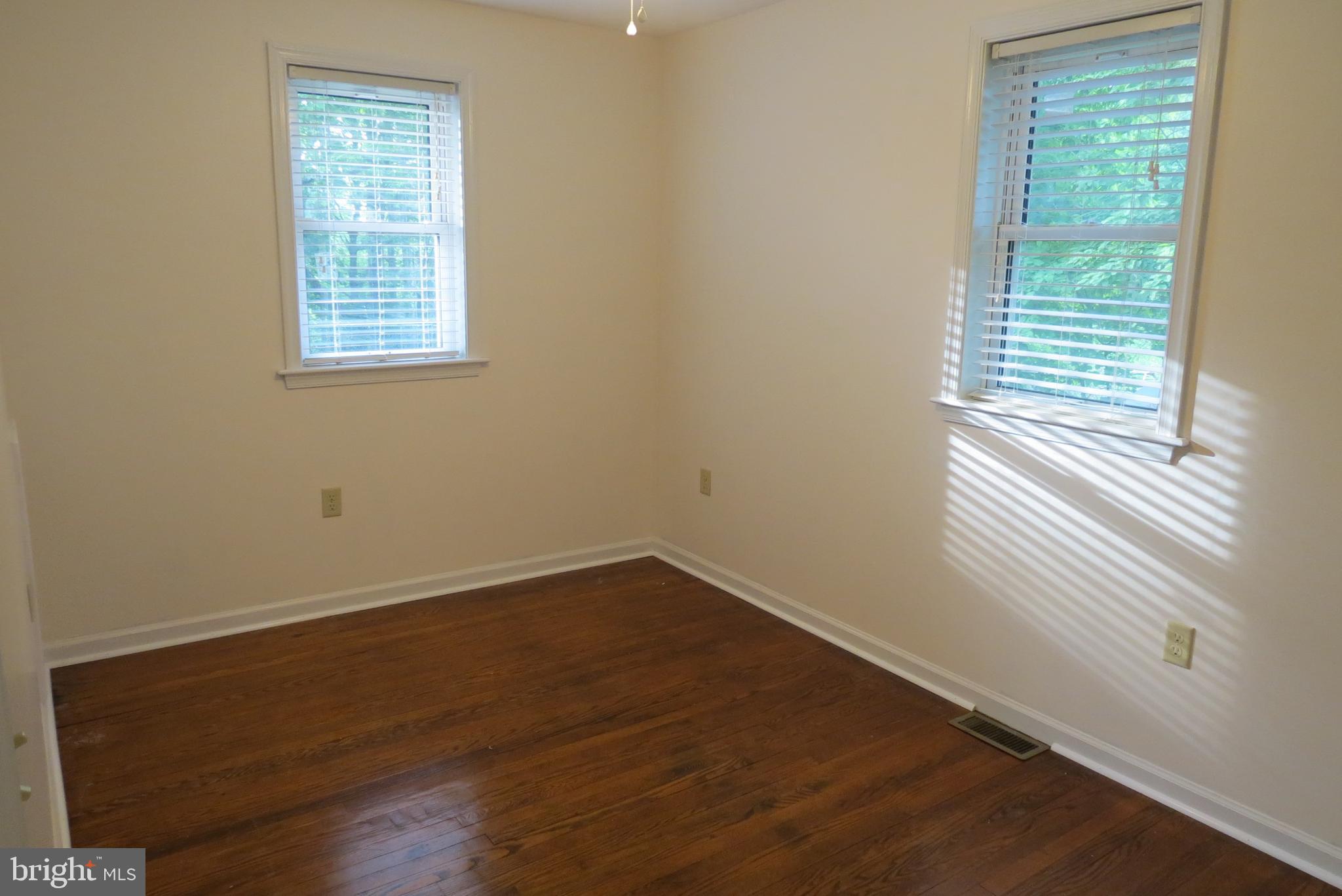 4822 Ridge Road Mount Airy, MD 21771 - Photo 25 of 38 Bedroom #2 HW floors & ceiling fan