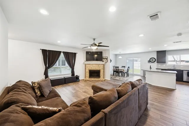 $340,000 | 9428 Tierra Verde Drive, Fort Worth, TX 76177