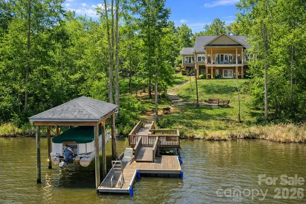 $1,300,000 | 27 Wateree Key Court, Winnsboro, SC 29180