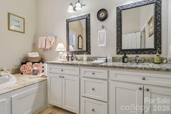 $1,300,000 | 27 Wateree Key Court, Winnsboro, SC 29180