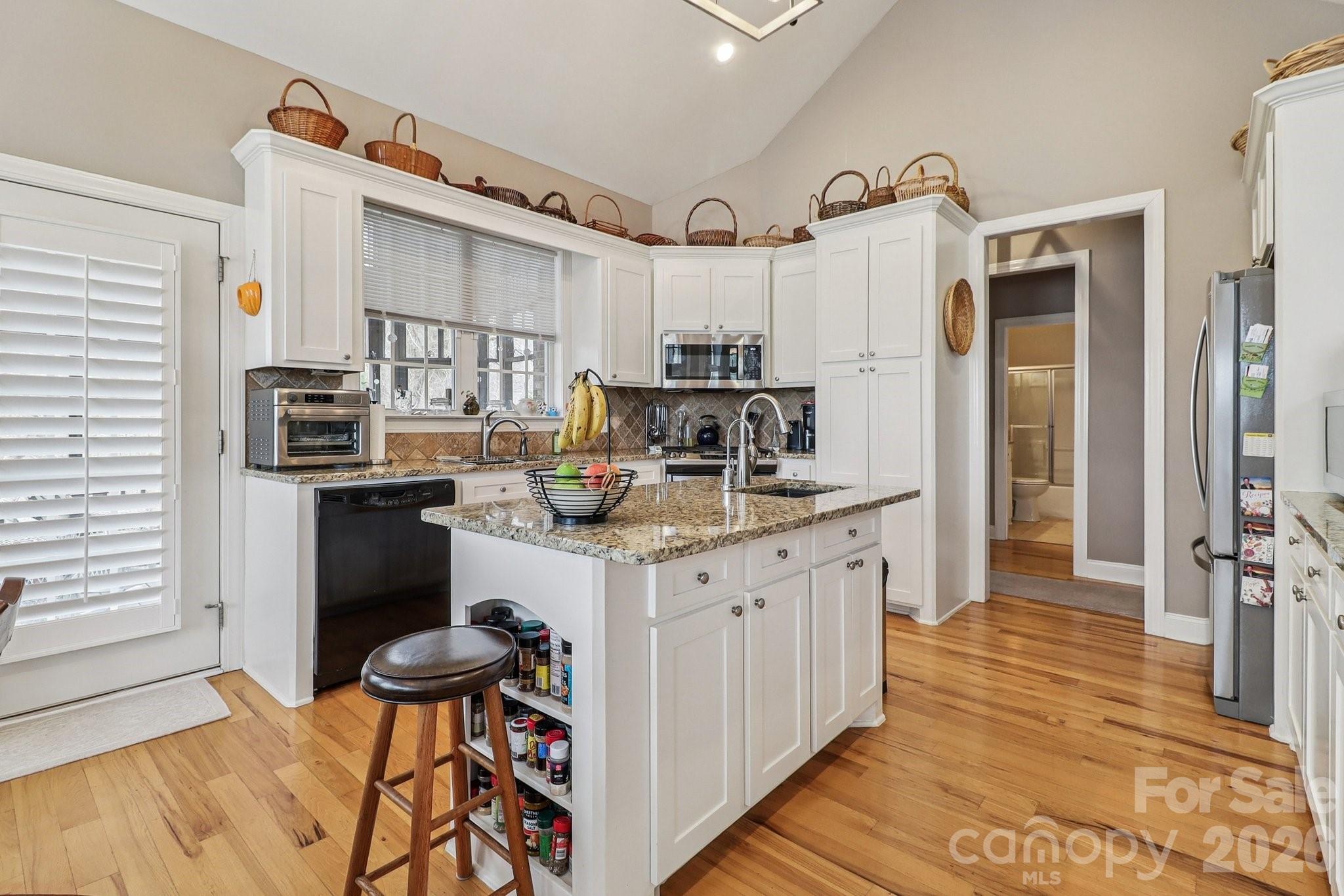 27 Wateree Key Court Winnsboro, SC 29180 - Photo 6 of 38