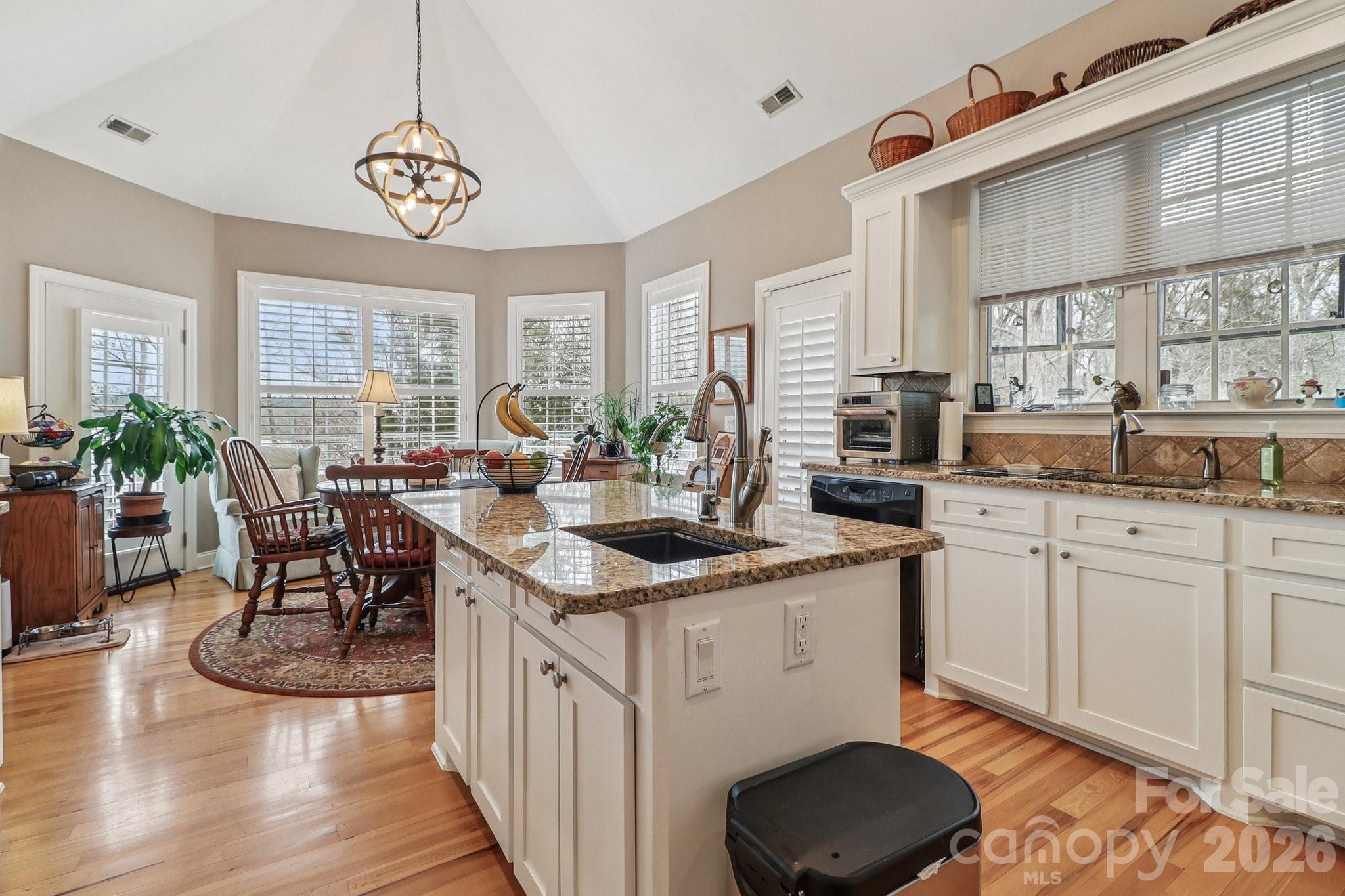 27 Wateree Key Court Winnsboro, SC 29180 - Photo 7 of 38