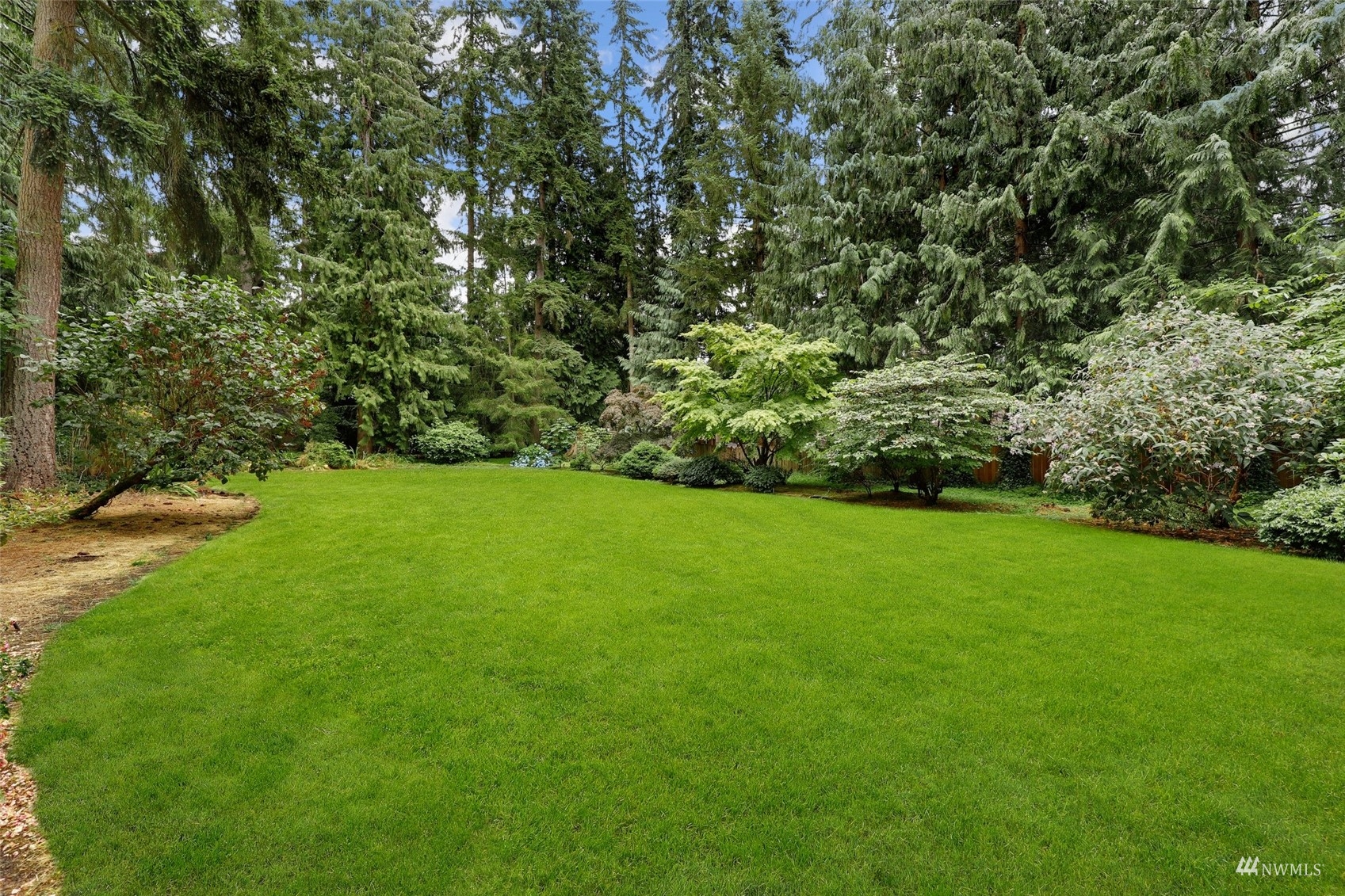 17521 5th Avenue West Bothell, WA 98012 - Photo 34 of 40 a view of yard with green space