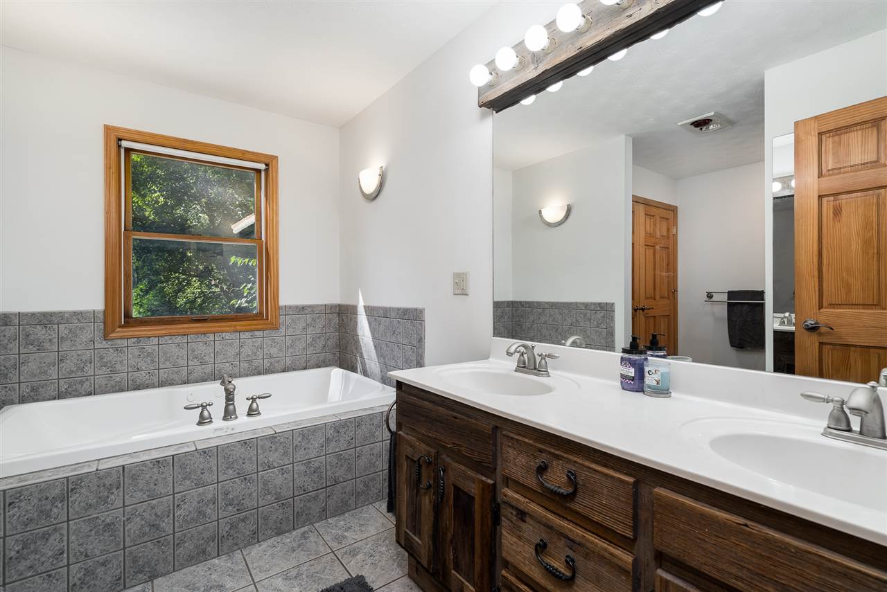 1208 East Brick Road Oregon, IL 61061 - Photo 12 of 26 Gallery Image 12