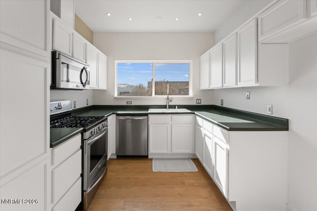 3991 Kettle Rock Court Reno, NV 89508 - Photo 11 of 34 19-3991 Kettle Rock Court Reno NV 89508