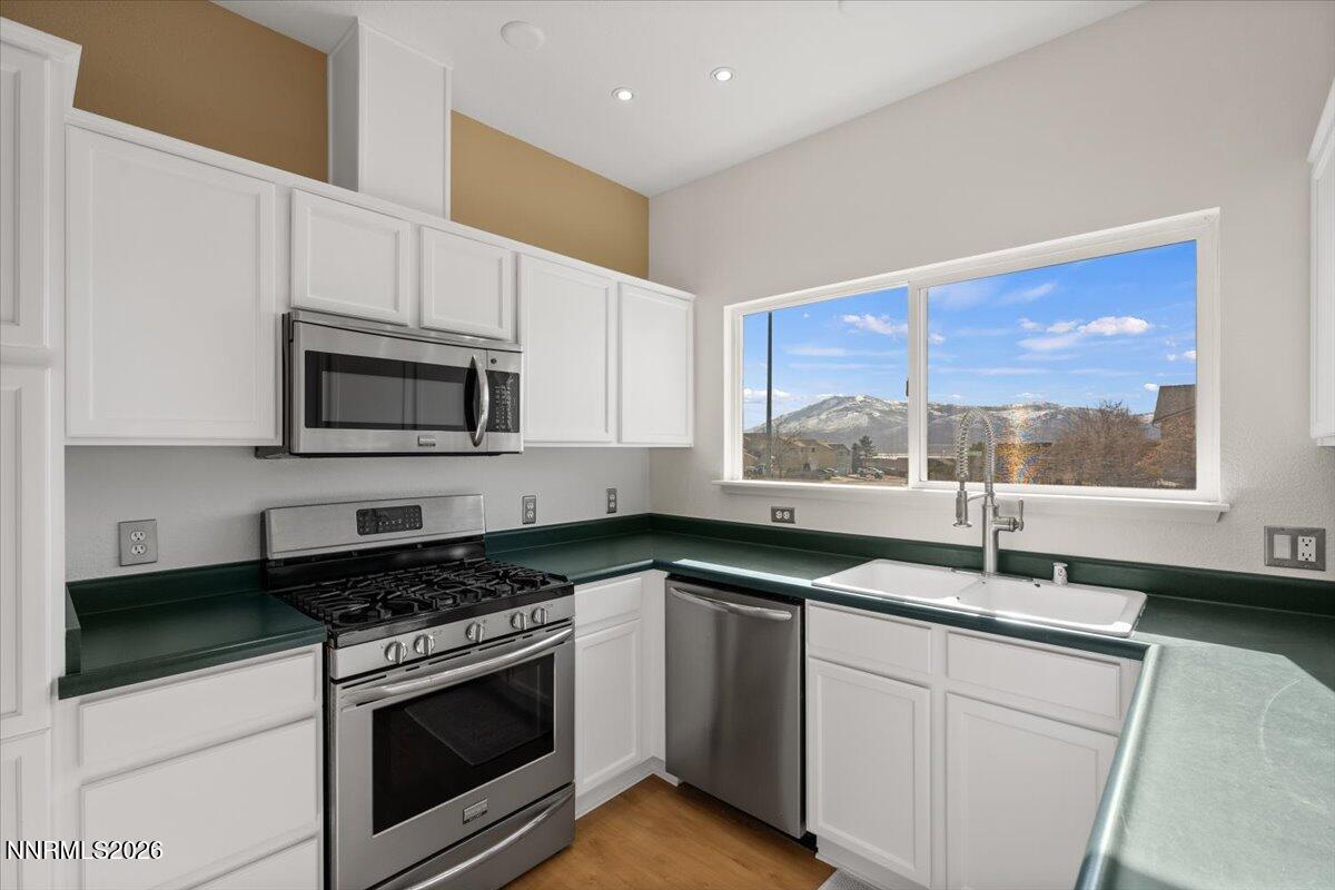 3991 Kettle Rock Court Reno, NV 89508 - Photo 12 of 34 21-3991 Kettle Rock Court Reno NV 89508