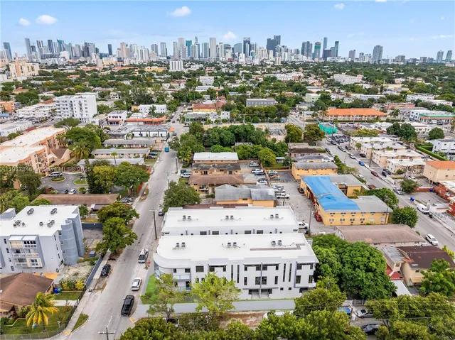 a picture of city view