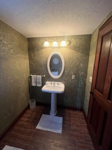7325 West Wind Lake Road Waterford, WI 53185 - Photo 33 of 69 1/2 Bath On Main Level