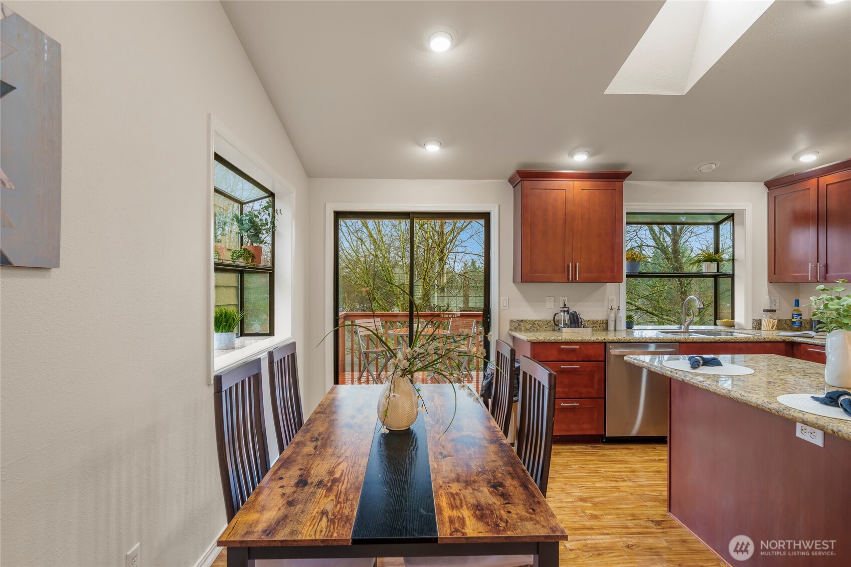 4225 Southwest 337th Place Federal Way, WA 98023 - Photo 6 of 29
