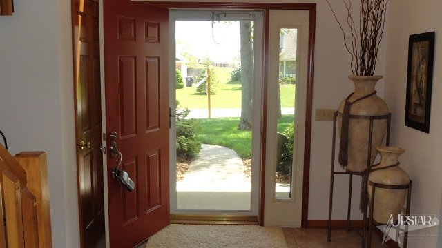 1816 Broken Oak Road Fort Wayne, IN 46818 - Photo 2 of 30