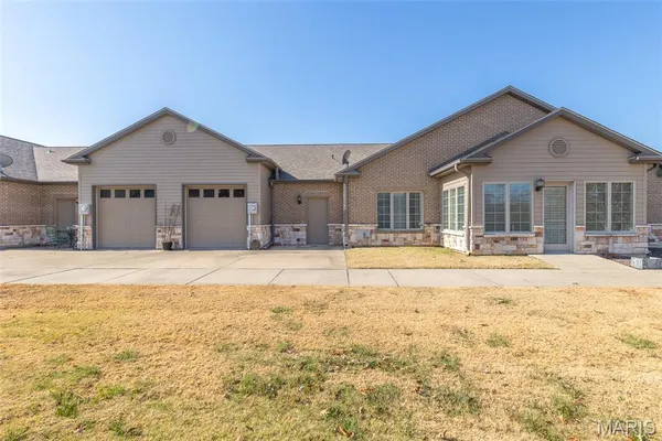 $354,900 | 112 Kaylee Circle, Poplar Bluff, MO 63901