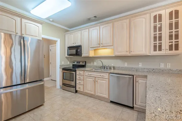 $354,900 | 112 Kaylee Circle, Poplar Bluff, MO 63901