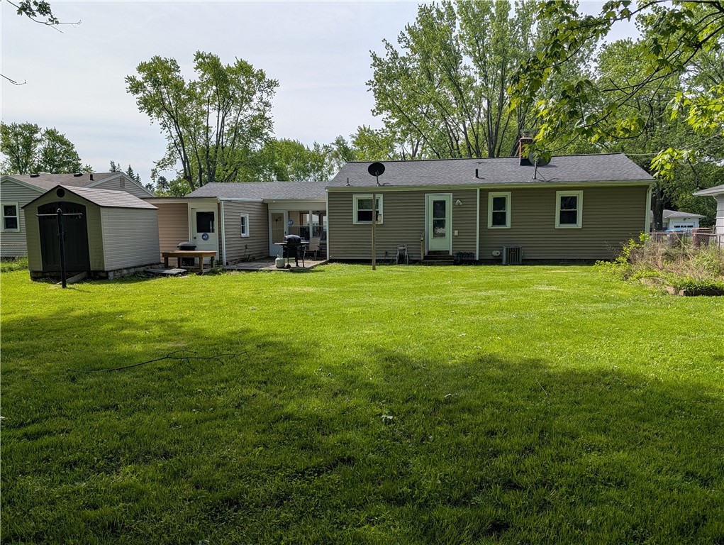 28 Ranch Village Lane Gates, NY 14624 - Photo 14 of 15