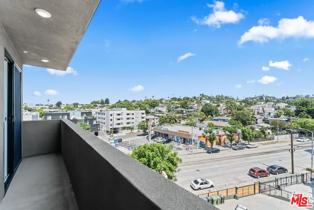 $2,600 | 3105 Bellevue Avenue, Unit 204, Los Angeles, CA 90026
