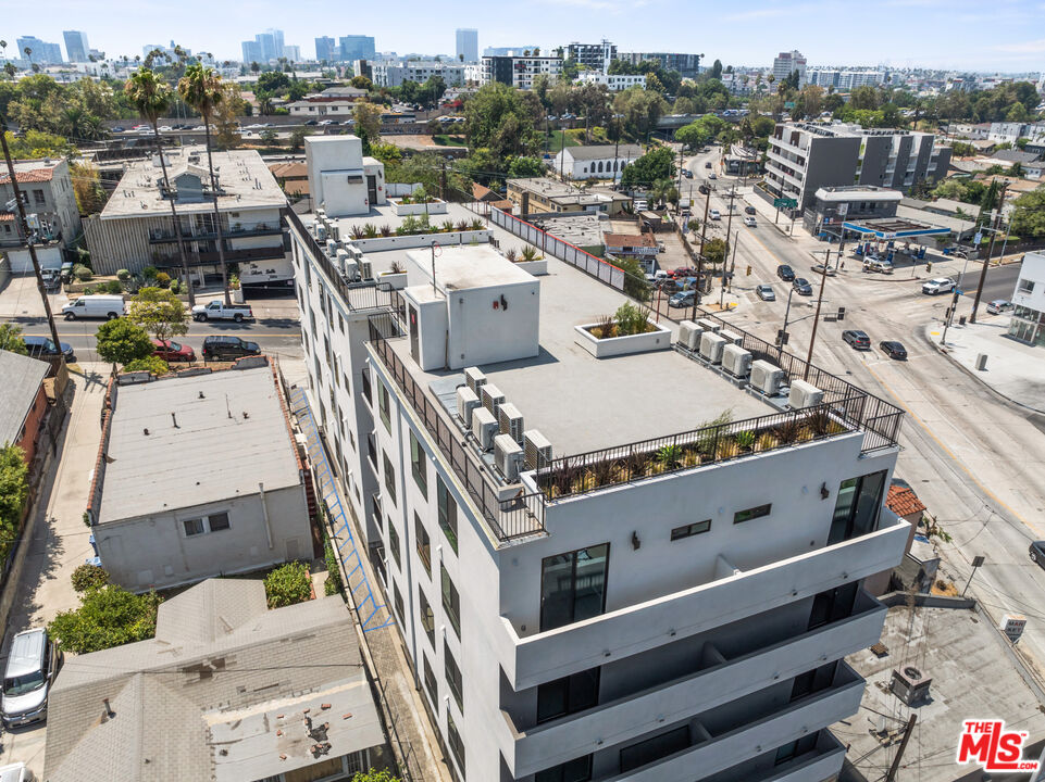 3105 Bellevue Avenue, Unit 204 Los Angeles, CA 90026 - Photo 15 of 20 an aerial view of a house with a yard