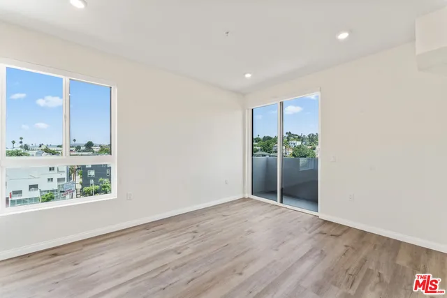 $2,600 | 3105 Bellevue Avenue, Unit 204, Los Angeles, CA 90026