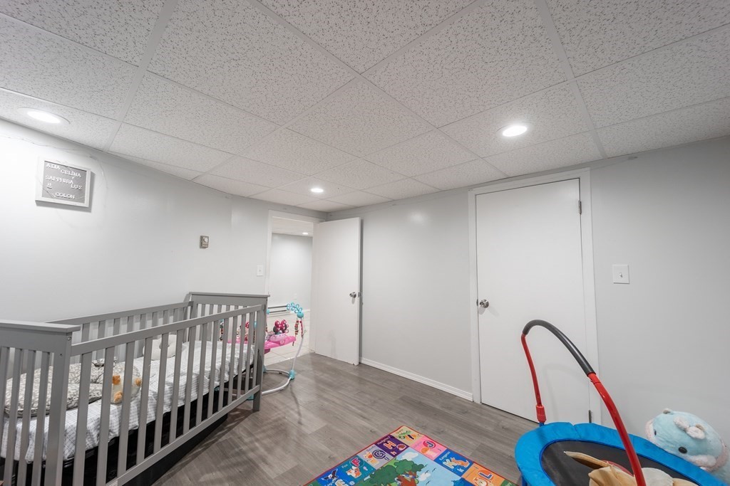 41 Stoneland Road Worcester, MA 01603 - Photo 7 of 14 Gallery Image 7