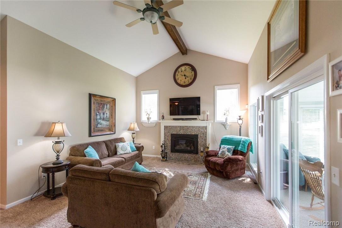 40850 Robbe Road Belleville, MI 48111 - Photo 9 of 30 5.jpg